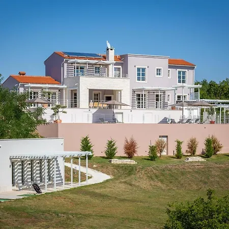 Istria Nuova Luxury База отдыха