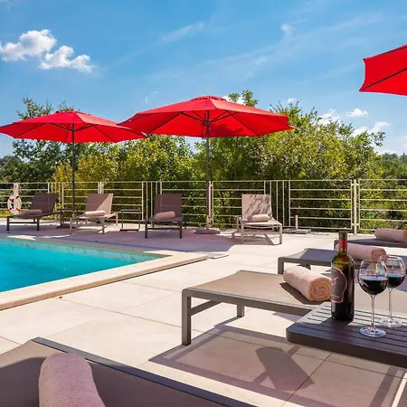 Istria Nuova Luxury База отдыха 5*
