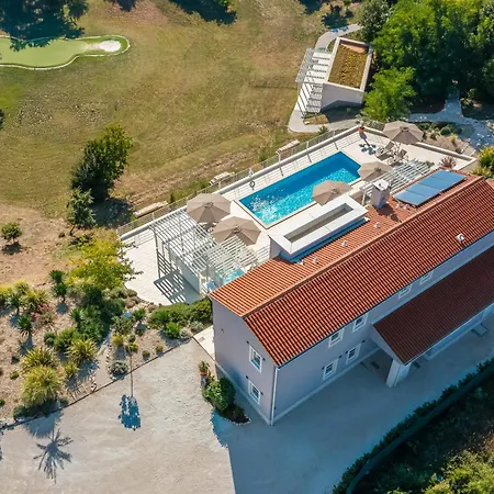 Istria Nuova Luxury База отдыха Rezanci