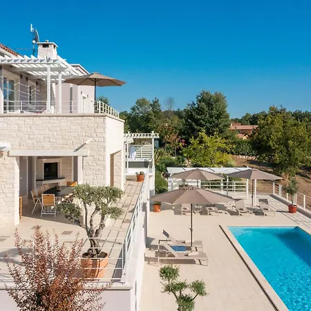 Istria Nuova Luxury פארק נופש