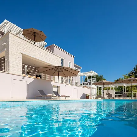 Aldeamento Turístico Istria Nuova Luxury 5*